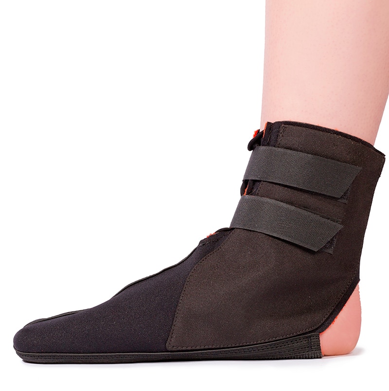 Thermoskin Thermal Ankle Brace, Black, 8*133